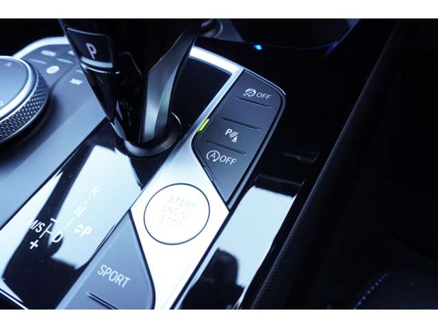 ＢＭＷ １シリーズ １１８Ｄ Ｍスポーツ ディーゼルターボ R6年 (近畿) 99