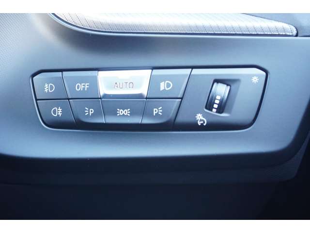 ＢＭＷ １シリーズ １１８Ｄ Ｍスポーツ ディーゼルターボ R6年 (近畿) 99