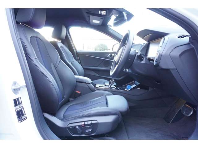 ＢＭＷ １シリーズ １１８Ｄ Ｍスポーツ ディーゼルターボ R6年 (近畿) 99