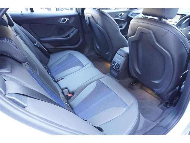 ＢＭＷ １シリーズ １１８Ｄ Ｍスポーツ ディーゼルターボ R6年 (近畿) 99