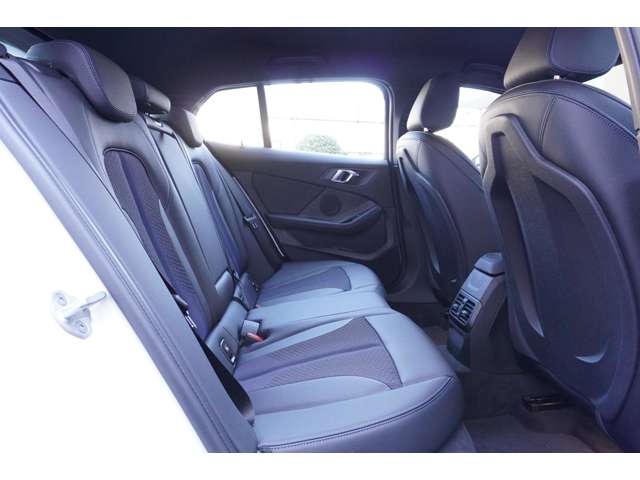 ＢＭＷ １シリーズ １１８Ｄ Ｍスポーツ ディーゼルターボ R6年 (近畿) 99