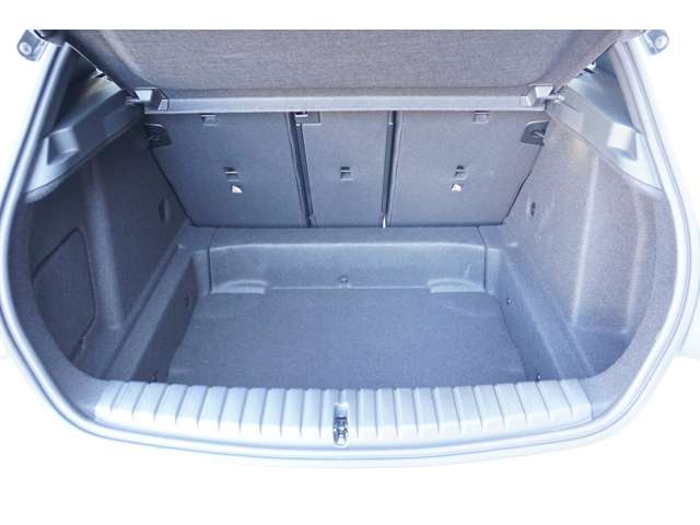 ＢＭＷ １シリーズ １１８Ｄ Ｍスポーツ ディーゼルターボ R6年 (近畿) 99