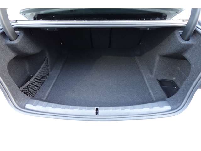 ＢＭＷ ３シリーズ ３２０ｉ　Ｍスポーツ R5年 (近畿) 99