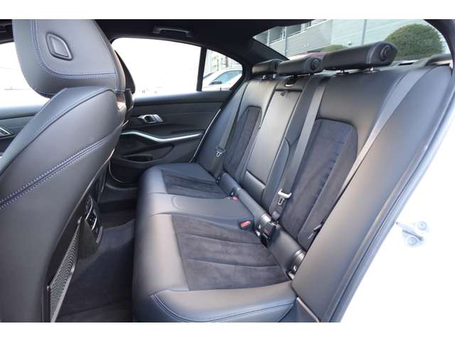 ＢＭＷ ３シリーズ ３２０ｉ　Ｍスポーツ R5年 (近畿) 99