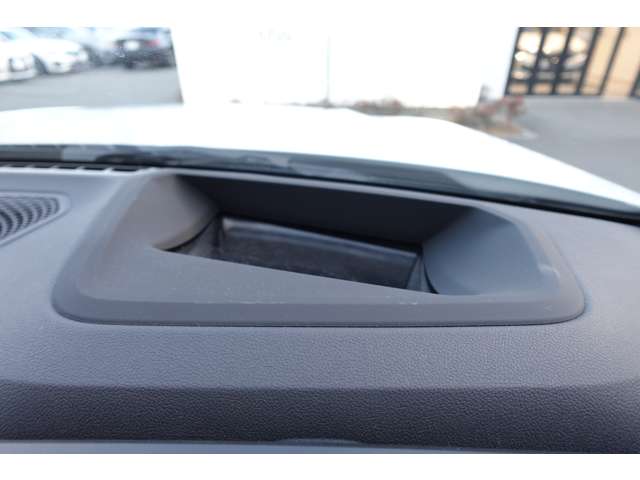 ＢＭＷ ３シリーズ ３２０ｉ　Ｍスポーツ R5年 (近畿) 99