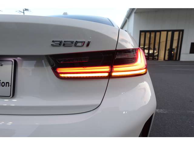 ＢＭＷ ３シリーズ ３２０ｉ　Ｍスポーツ R5年 (近畿) 99