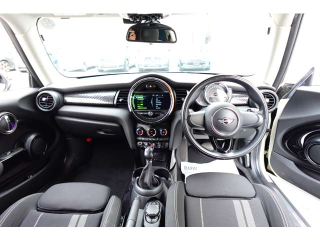 ミニ ミニ クーパーＳ ３ドア H30年 (近畿) 99