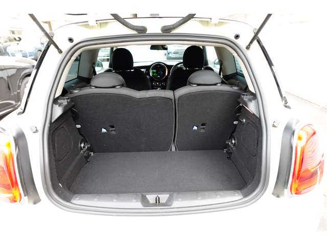 ミニ ミニ クーパーＳ ３ドア H30年 (近畿) 99