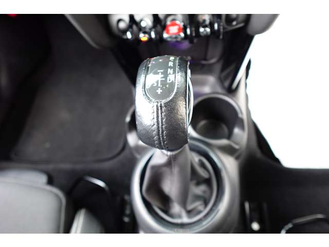 ミニ ミニ クーパーＳ ３ドア H30年 (近畿) 99