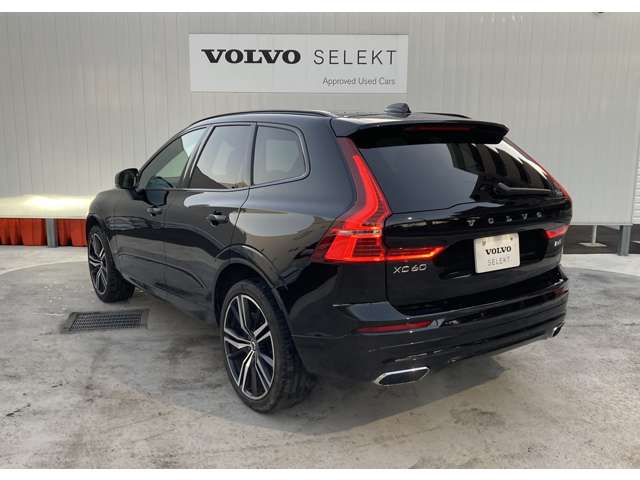 ボルボ ＸＣ６０ Ｂ６ ＡＷＤ Ｒデザイン ４ＷＤ R3年 (関東) 99