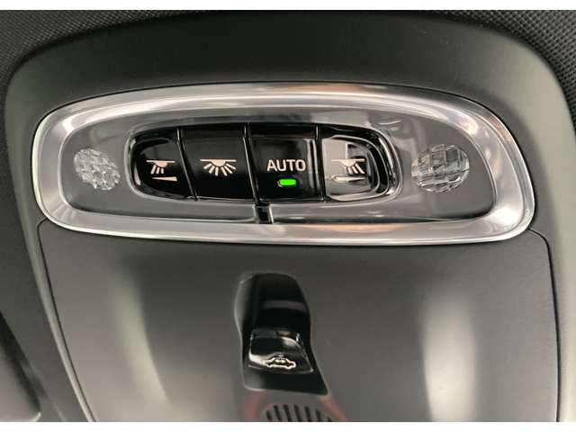 ボルボ ＸＣ６０ Ｂ６ ＡＷＤ Ｒデザイン ４ＷＤ R3年 (関東) 99