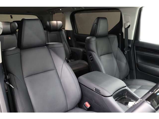 トヨタ アルファード ２．５ Ｓ Ｃパッケージ R5年 (東海) 99