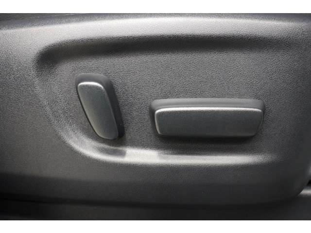 トヨタ アルファード ２．５ Ｓ Ｃパッケージ R5年 (東海) 99