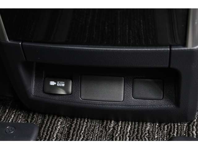 トヨタ アルファード ２．５ Ｓ Ｃパッケージ R5年 (東海) 99