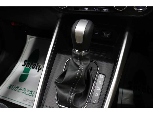 トヨタ ライズ　ハイブリッド ハイブリッド １．２ Ｚ R6年 (東海) 99