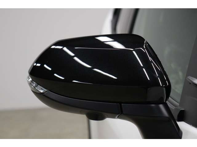 トヨタ ヤリスクロス　ハイブリッド １．５ ハイブリッド Ｚ R6年 (東海) 99