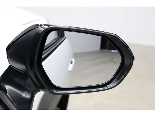 トヨタ ヤリスクロス　ハイブリッド １．５ ハイブリッド Ｚ R6年 (東海) 99