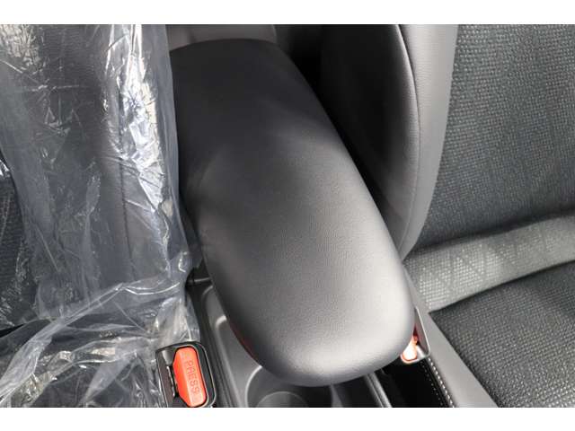 トヨタ ヤリスクロス　ハイブリッド １．５ ハイブリッド Ｚ R6年 (東海) 99