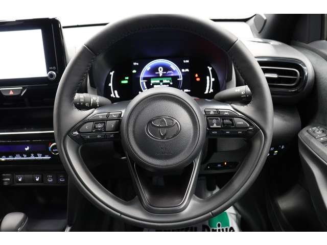 トヨタ ヤリスクロス　ハイブリッド １．５ ハイブリッド Ｚ R6年 (東海) 99