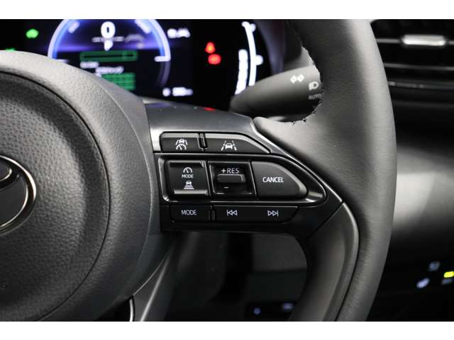 トヨタ ヤリスクロス　ハイブリッド １．５ ハイブリッド Ｚ R6年 (東海) 99