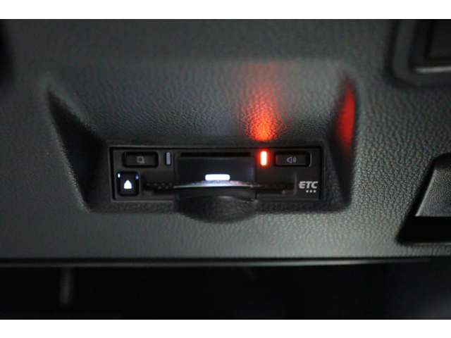 トヨタ ヤリスクロス　ハイブリッド １．５ ハイブリッド Ｚ R6年 (東海) 99