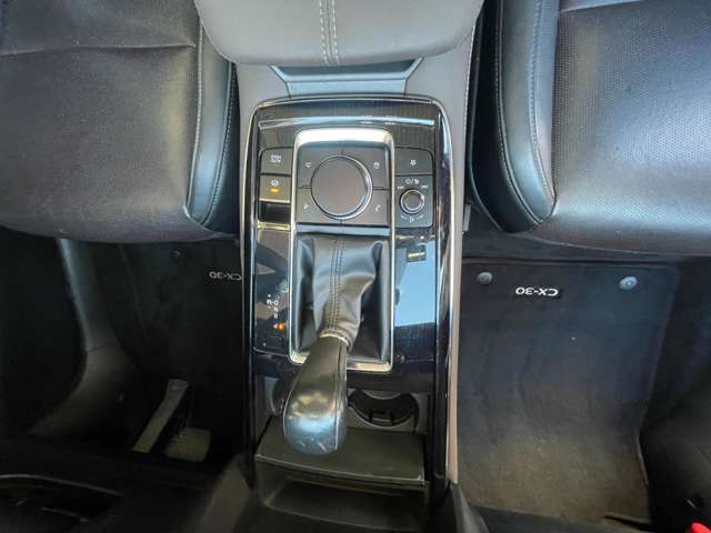 マツダ ＣＸ−３０ １．８ ＸＤ Ｌパッケージ ディーゼルターボ ４ＷＤ R1年 (東海) 99