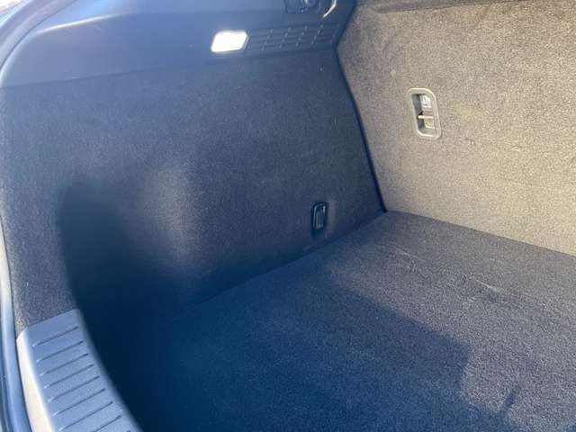 マツダ ＣＸ−３０ １．８ ＸＤ Ｌパッケージ ディーゼルターボ ４ＷＤ R1年 (東海) 99