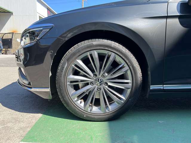フォルクスワーゲン パサートヴァリアント ＴＳＩ　エレガンス　アドバンス R4年 (東海) 99