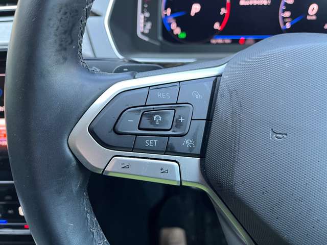 フォルクスワーゲン パサートヴァリアント ＴＳＩ　エレガンス　アドバンス R4年 (東海) 99