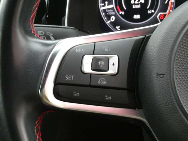 フォルクスワーゲン ゴルフ ＧＴＩ H30年 (関東) 99