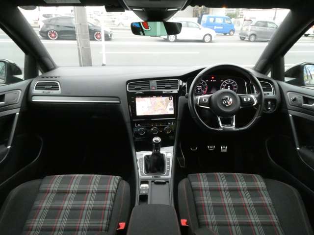フォルクスワーゲン ゴルフ ＧＴＩ H30年 (関東) 99