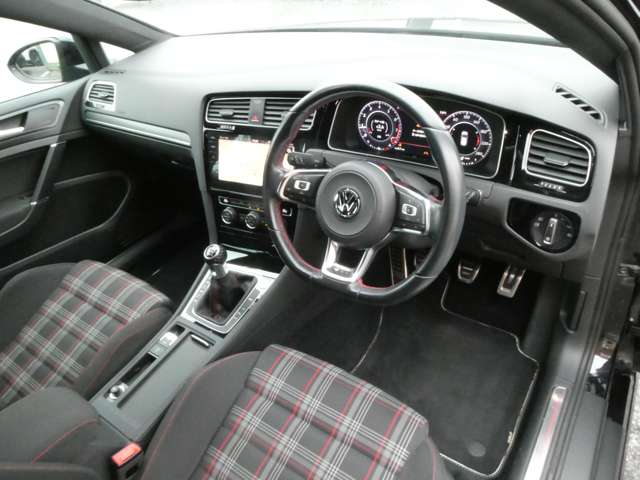 フォルクスワーゲン ゴルフ ＧＴＩ H30年 (関東) 99