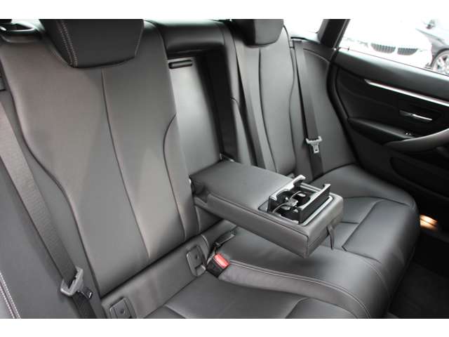 ＢＭＷ ４シリーズ ４２０Ｉ Ｍスポーツ H30年 (関東) 99