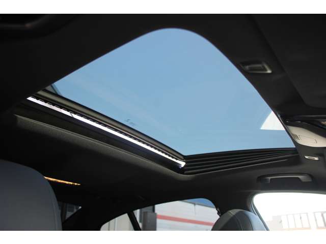 ＢＭＷ ５シリーズ ５２３Ｄ Ｘドライブ Ｍスポーツ エディション ジョイプラス ディーゼルターボ ４ＷＤ R3年 (関東) 99