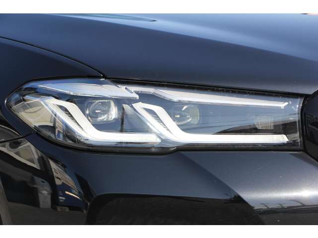 ＢＭＷ ５シリーズ ５２３Ｄ Ｘドライブ Ｍスポーツ エディション ジョイプラス ディーゼルターボ ４ＷＤ R3年 (関東) 99