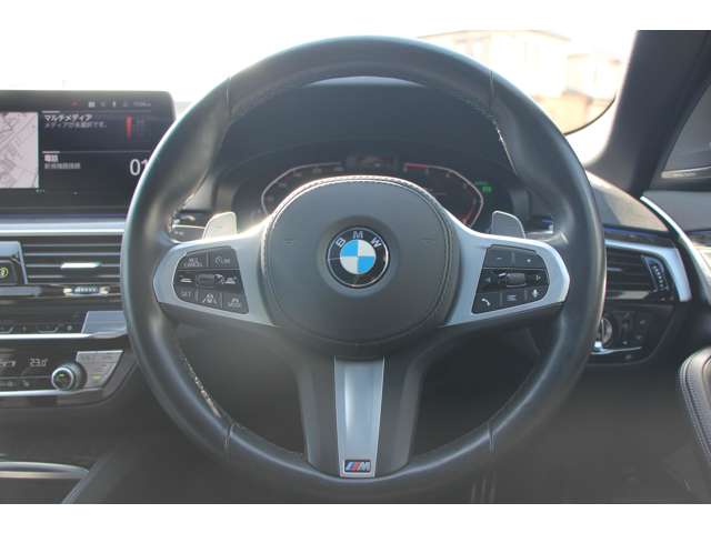 ＢＭＷ ５シリーズ ５２３Ｄ Ｘドライブ Ｍスポーツ エディション ジョイプラス ディーゼルターボ ４ＷＤ R3年 (関東) 99