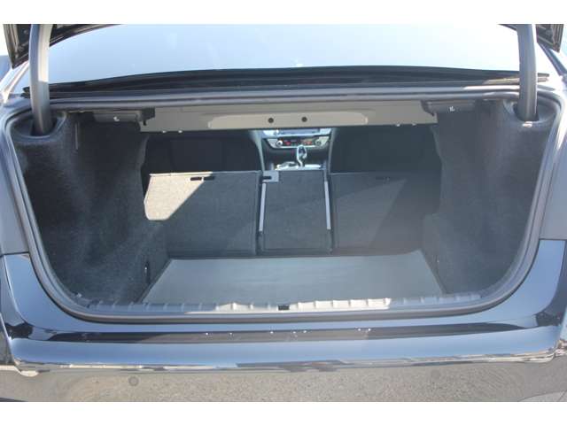 ＢＭＷ ５シリーズ ５２３Ｄ Ｘドライブ Ｍスポーツ エディション ジョイプラス ディーゼルターボ ４ＷＤ R3年 (関東) 99