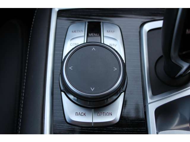 ＢＭＷ ７シリーズ ７４０ｉ　Ｍスポーツ R2年 (関東) 99