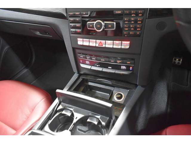 メルセデスベンツ Ｅクラス Ｅ２５０ H26年 (関東) 99
