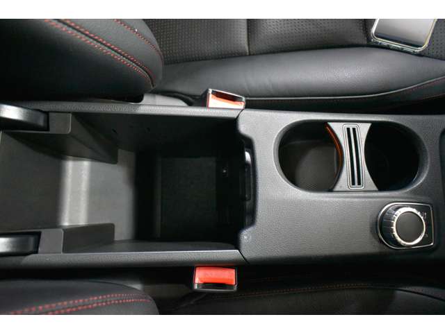 メルセデスベンツ ＧＬＡクラス ＧＬＡ２５０ ４マチック スポーツ ４ＷＤ H26年 (関東) 99