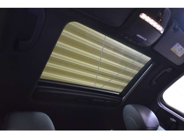 メルセデスベンツ ＧＬＣクーペ ２５０ ４マチック スポーツ （本革仕様） ４ＷＤ H29年 (関東) 99