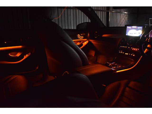 メルセデスベンツ ＧＬＣクーペ ２５０ ４マチック スポーツ （本革仕様） ４ＷＤ H29年 (関東) 99