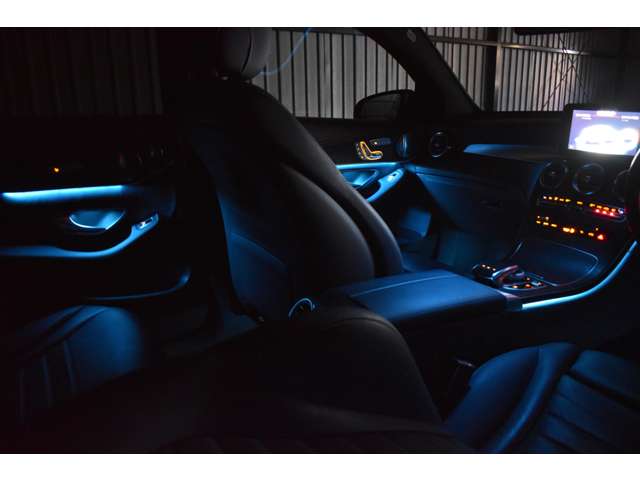 メルセデスベンツ ＧＬＣクーペ ２５０ ４マチック スポーツ （本革仕様） ４ＷＤ H29年 (関東) 99