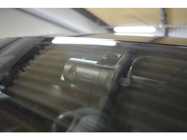 メルセデスベンツ ＧＬＣクーペ ２５０ ４マチック スポーツ （本革仕様） ４ＷＤ H29年 (関東) 99