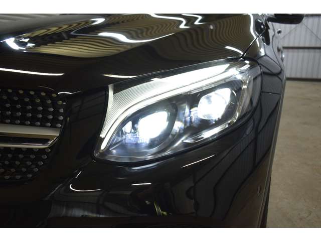 メルセデスベンツ ＧＬＣクーペ ２５０ ４マチック スポーツ （本革仕様） ４ＷＤ H29年 (関東) 99