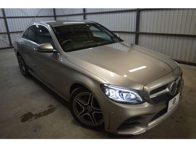 メルセデスベンツ Ｃクラス Ｃ２００ ローレウス エディション （ＢＳＧ搭載モデル） スポーツプラスパッケージ R1年 (関東) 99