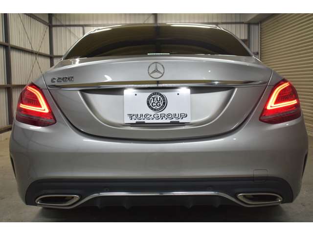 メルセデスベンツ Ｃクラス Ｃ２００ ローレウス エディション （ＢＳＧ搭載モデル） スポーツプラスパッケージ R1年 (関東) 99