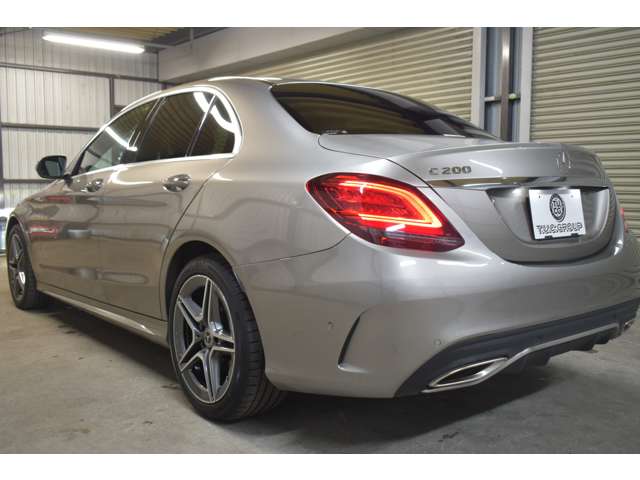 メルセデスベンツ Ｃクラス Ｃ２００ ローレウス エディション （ＢＳＧ搭載モデル） スポーツプラスパッケージ R1年 (関東) 99