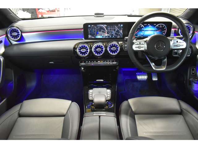 メルセデスベンツ ＣＬＡシューティングブレーク ＣＬＡ２５０ ４マチック ＡＭＧライン ４ＷＤ R2年 (関東) 99