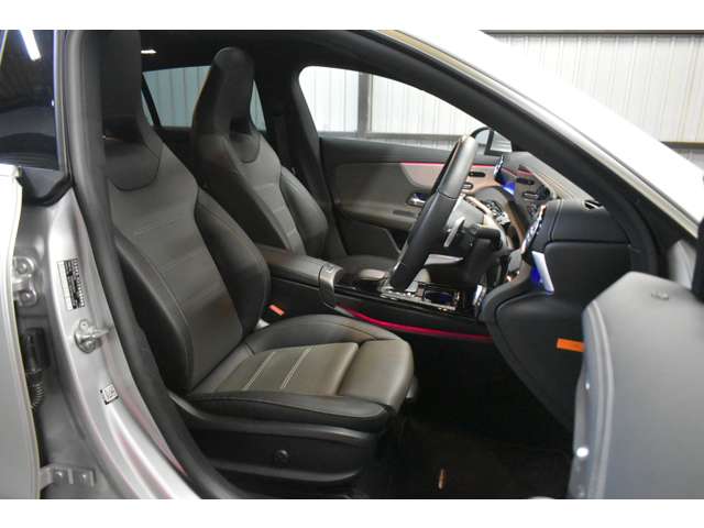 メルセデスベンツ ＣＬＡシューティングブレーク ＣＬＡ２５０ ４マチック ＡＭＧライン ４ＷＤ R2年 (関東) 99